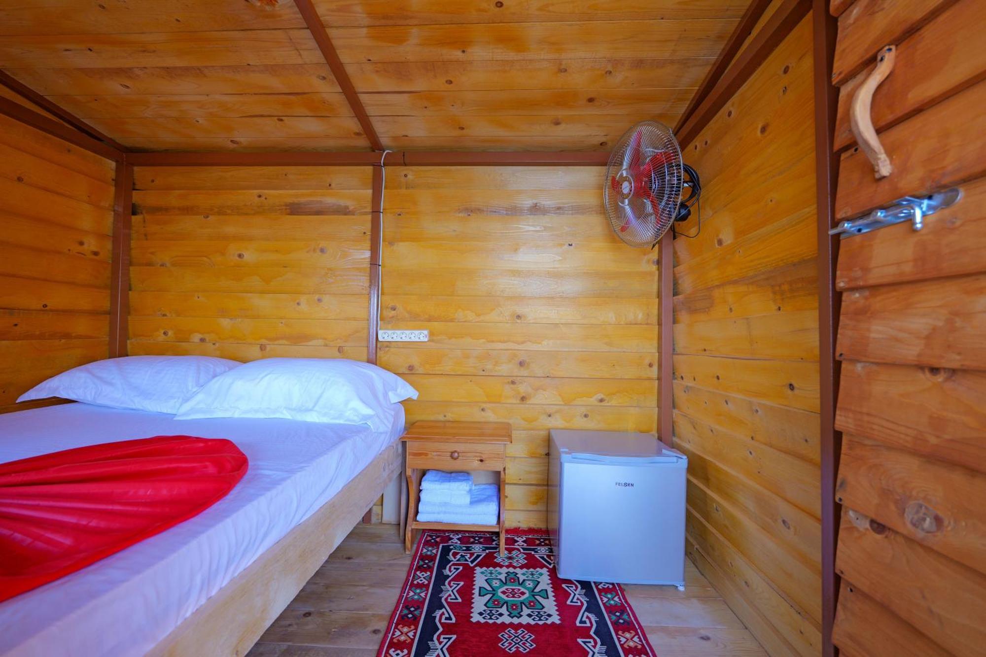 Vila Fjona Sarandë Exterior foto